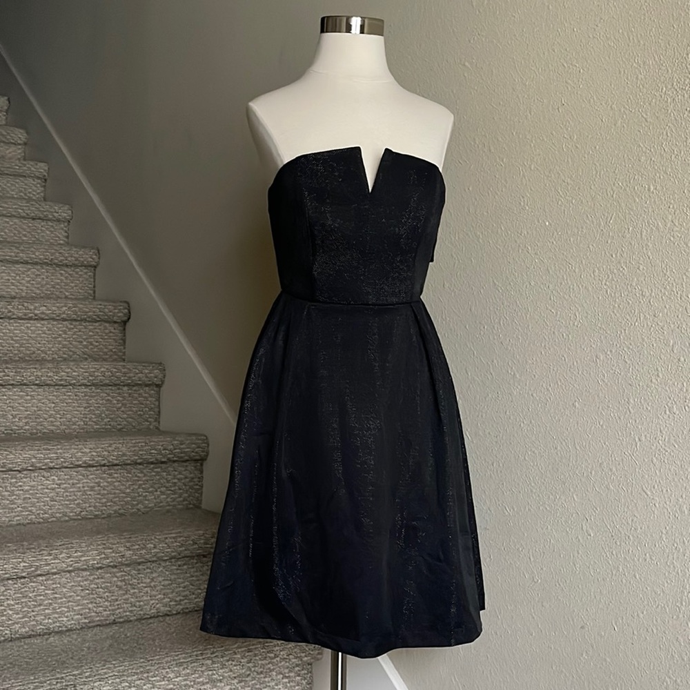EVERLY Sz S black strapless v-neck skater dress